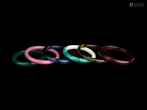 Six Chinese Peking Glass Bangles Average interior diameter 2...