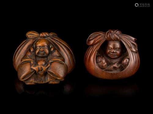 Two Japanese Carved Boxwood Netsuke Length of longer 1 3/8 i...