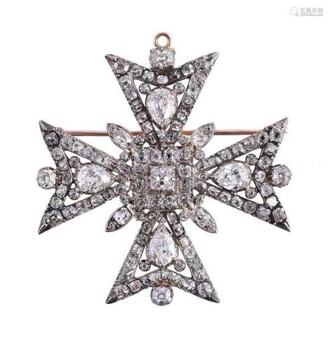 A 19TH CENTURY DIAMOND MALTESE CROSS BROOCH