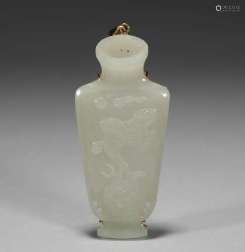 Qing Dynasty hetian jade vase gold pendant