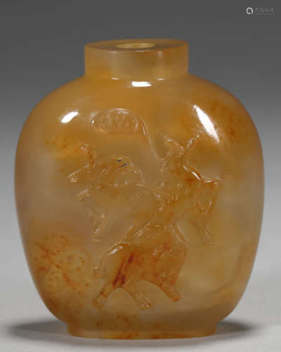 A snuff bottle from Manao Sanyang in the Qing Dynasty