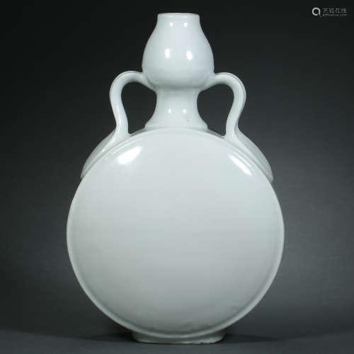 Ming Dynasty,Sweet White Glaze Moon Holding Bottle