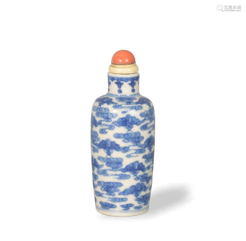 Chinese Blue and White Bat Snuff Bottle, 19th Century