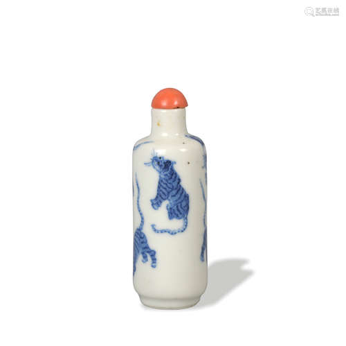 Chinese Blue and White Tiger Snuff Bottle, 19th Century