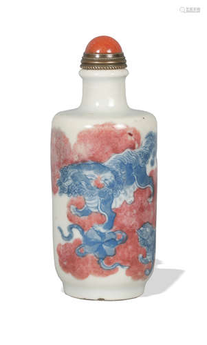 Chinese Blue and White Underglaze Red Snuff Bottle,