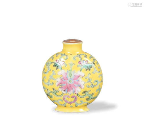 Chinese Yellow Ground Snuff Bottle, 19th Century