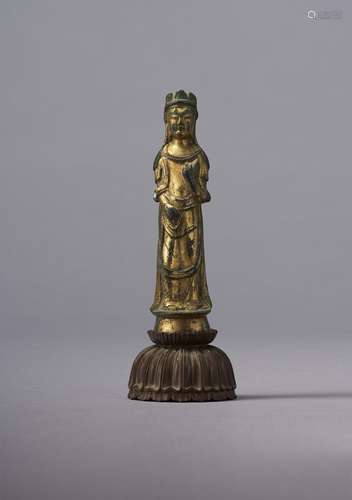 A GILT-BRONZE SCULPTURE OF BODHISATTVA