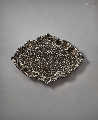 A MOTHER-OF-PEARL-INLAID FOLIATE-SHAPED TRAY