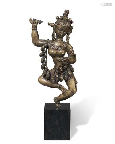 A BRONZE FIGURE OF VAJRAVARAHI