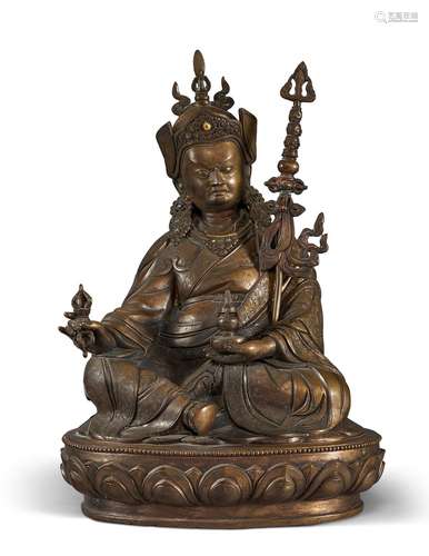 A LARGE BRONZE FIGURE OF PADMASAMBHAVA