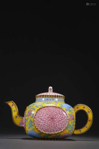 清代 銅胎畫琺瑯花紋茶壺