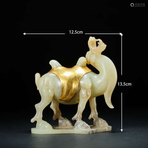 Packs of gold and tian jade camels  包金和田玉骆驼