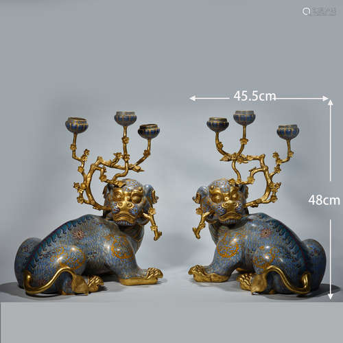 Enamel lion lampstand  珐琅彩狮子灯台