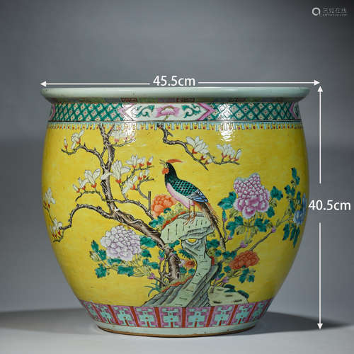 Yellow glazed peony large auspicious cylinder  黄釉牡丹大吉缸