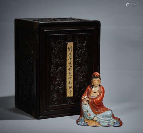 Liu Derong made pastel Guanyin   刘德荣造粉彩观音