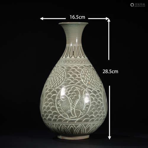 Goryeo porcelain jade pot spring bottle     高丽瓷玉壶春瓶