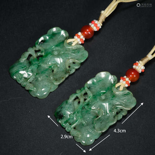 Emerald carved lotus pendant   翡翠雕荷花坠