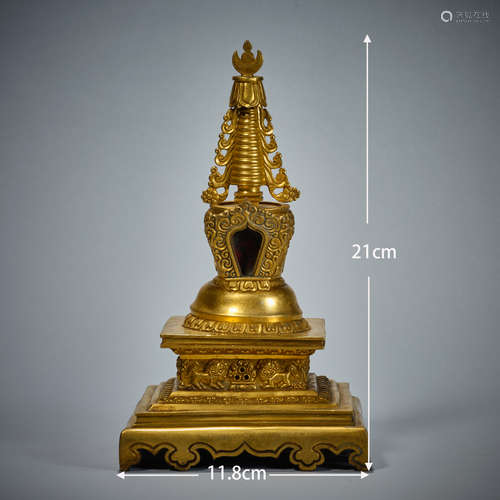 Gilded stupas  鎏金佛塔