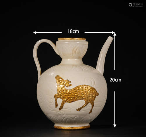 Fixed porcelain wrapped gold stag holding pot  定瓷包金牡鹿执...