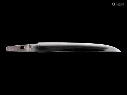 A Fine Ko Tanto Length of blade 5 5/16 in., 13.49 cm.