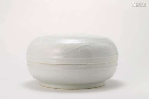 Incised White Glaze Fruits Box and Cover