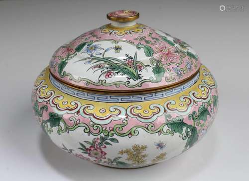 A Cloisonne Round Container A Cloisonne Round Container. Dia...