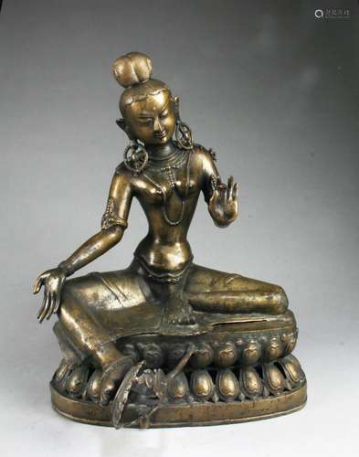 A Bronze Bodhisattva Statue A Bronze Bodhisattva Statue. Len...