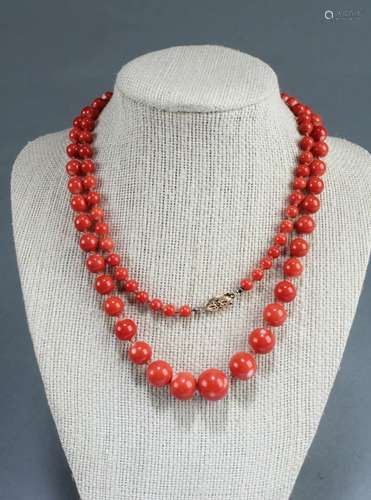 A Coral Necklace A Coral Necklace. Length: 15" Diameter...