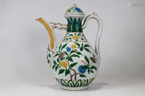 Fahuacai Glaze Fruits Ewer