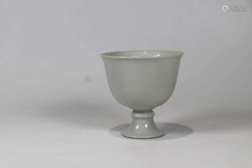 White Glaze Stem Cup