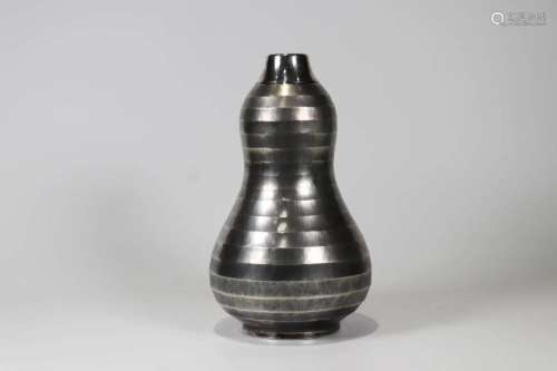 Japan Silver Made Double-Gourd-Shape Vase