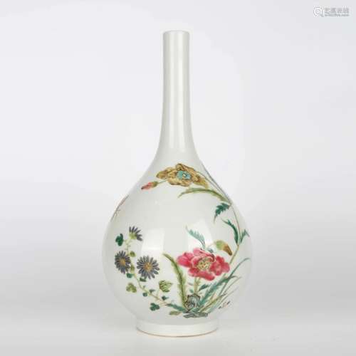 Famille Rose Flower Bottle Vase