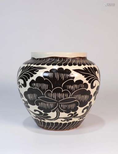 Cizhou Kiln Floral Jar