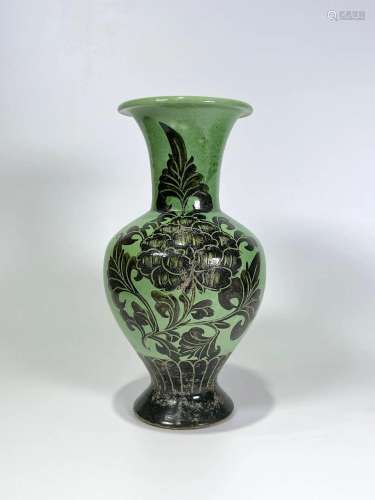 Green Glaze Floral Vase