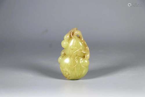 Chinese Yellow Jade Carving of Double-Gourds