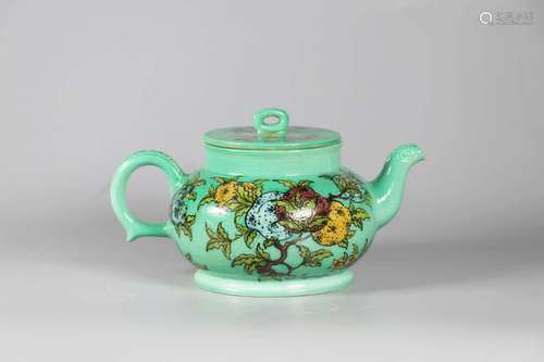 Qianlong, Sancai Glaze Peaches Tea Pot