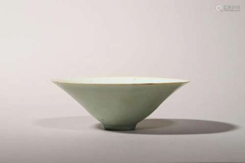 Hutian Kiln Floral Conical Bowl