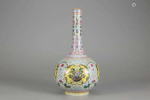 FAMILLE ROSE FLORAL BOTTLE VASE