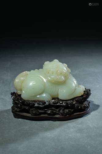 Qing Dynasty Hetian Jade Fortunate Beast, China