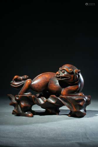 Qing Dynasty Boxwood Woodcarving 