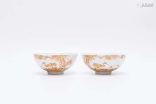 Pair Of Yongzheng Period Fanhong Porcelain 