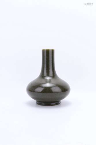 Qianlong Period Brown Glaze Porcelain Bottle, China