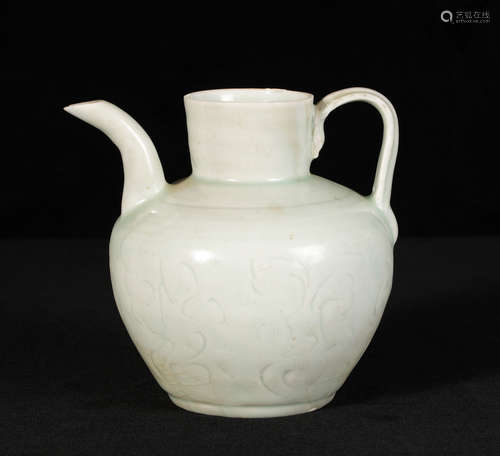 Chinese Carved Yingqing Ewer, Song Dynasty