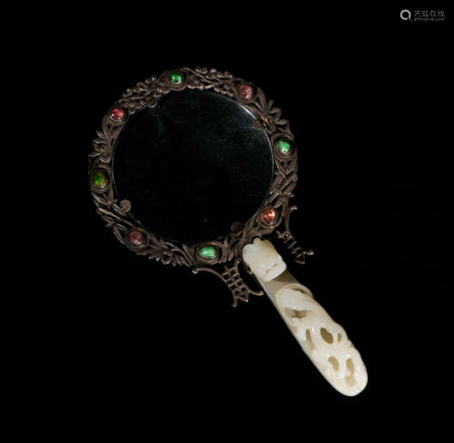 Chinese Magnifying Glass with 18th Century White Jade