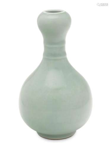 A Celadon Glazed Porcelain Garlic-Mouth Bottle Vase Height 7...