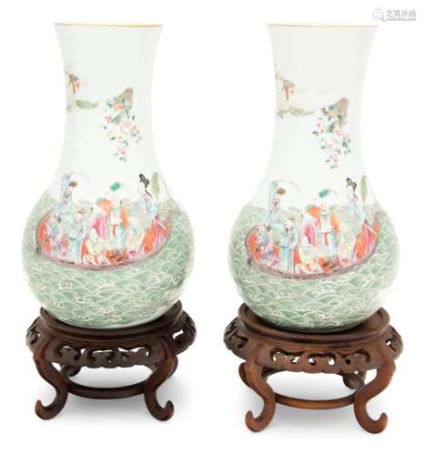 A Pair of Famille Rose 'Eight Taoist Immortals' Po...