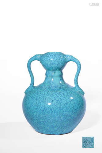 A ROBIN'S-EGG BLUE-GLAZED VASE,MARK AND PERIOD OF QIANLONG