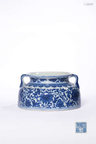 A BLUE AND WHITE VASE,MAKE AND PERIOD OF YONGZHENG