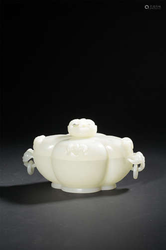 A WHITE JADE ‘LANDSCAPE’TABLE SCREEN,QING DYNASTY