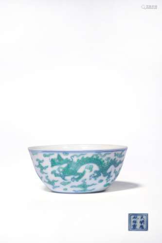 A DOUCAI ‘DRAGON’CUP,CHENGHUA MARK,QIANLONG PERIOD